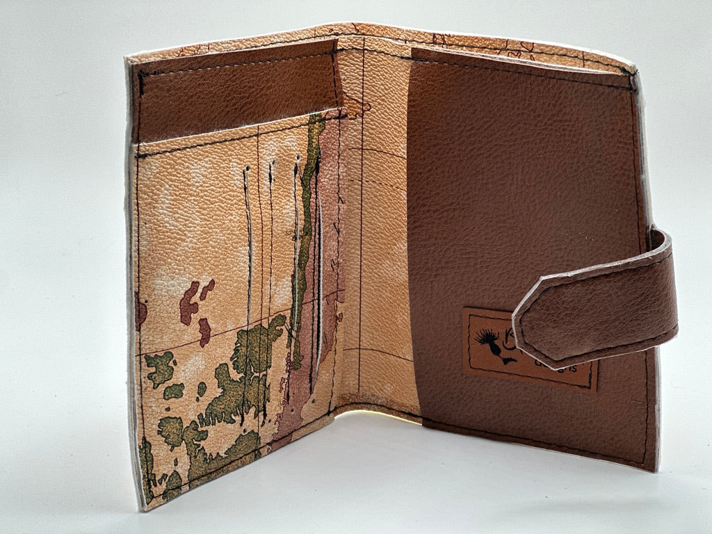 Gallivantar Passport Wallet