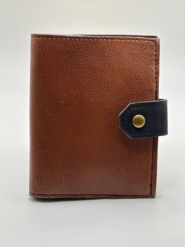 Gallivantar Passport Wallet